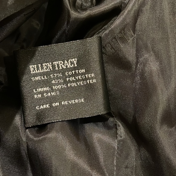 Ellen Tracy Black Raincoat Button Front Belted Petites M Removable
Hood - Picture 7 of 9